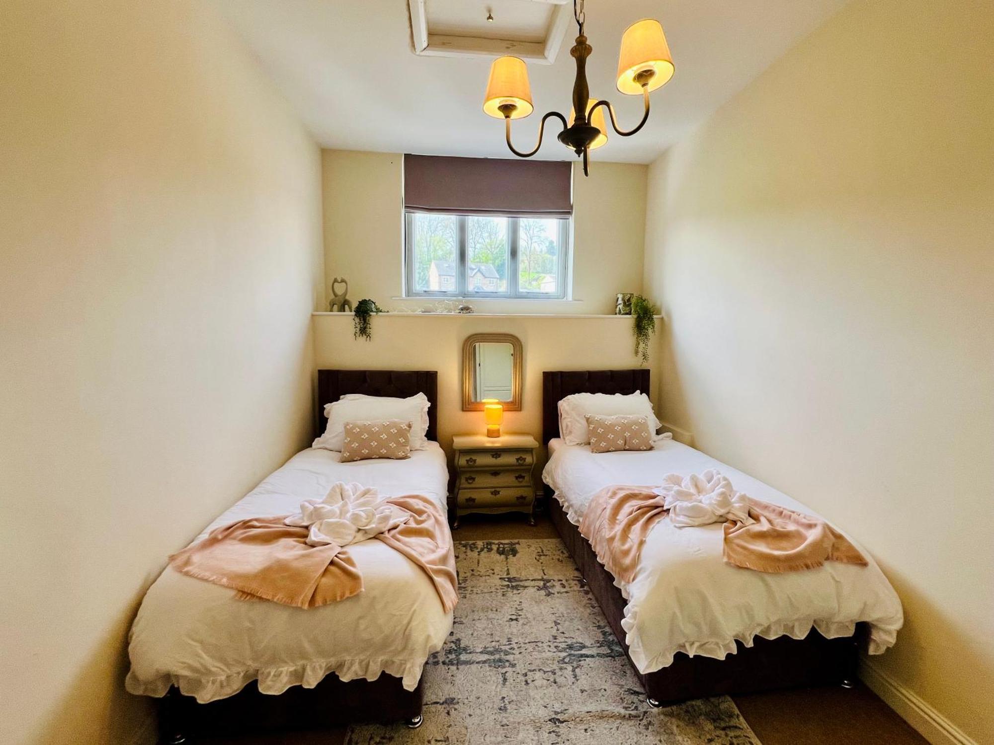 Top Floor Double En-Suite Br Apartment Central Matlock Matlock  Exteriör bild