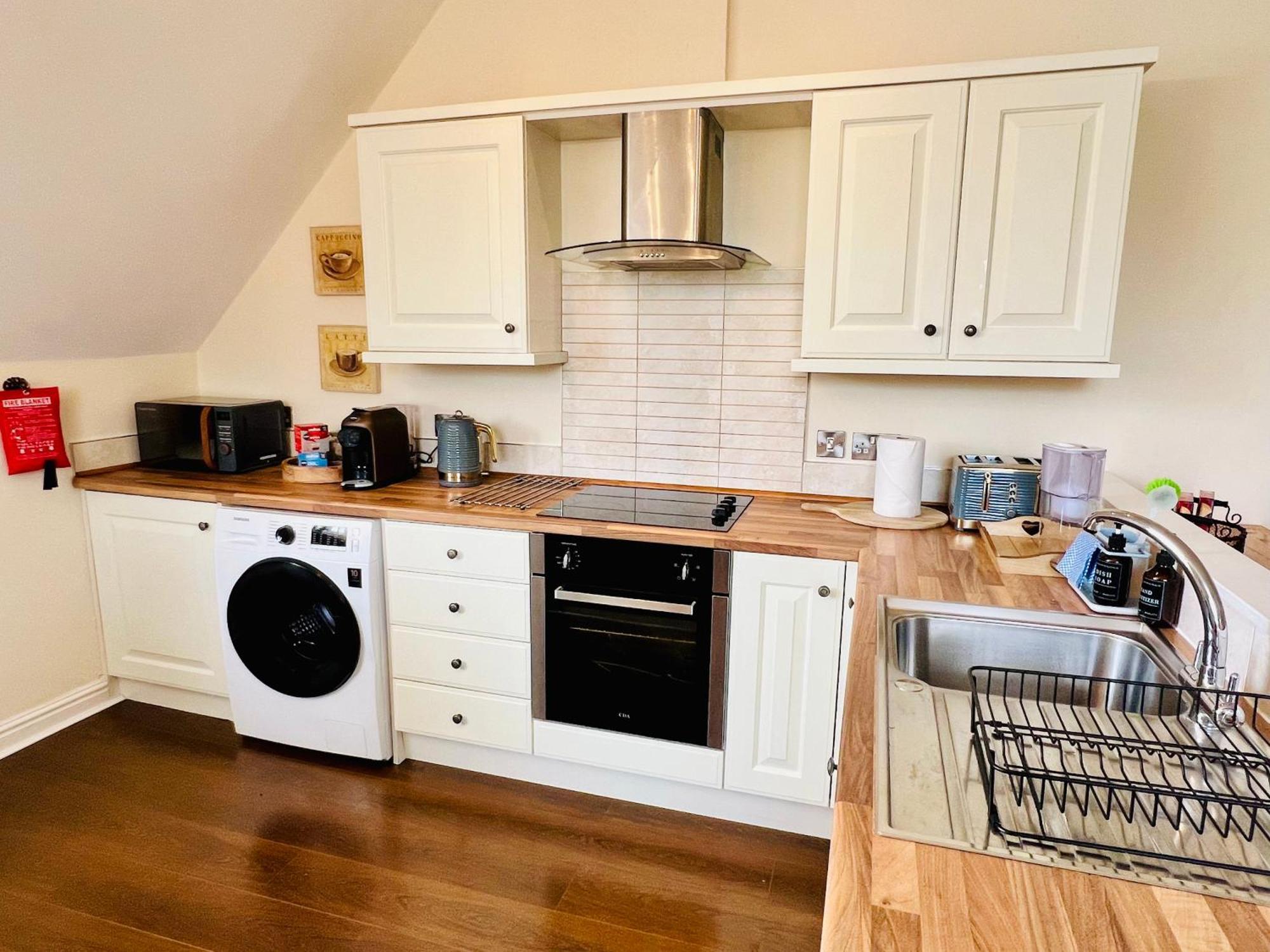 Top Floor Double En-Suite Br Apartment Central Matlock Matlock  Exteriör bild